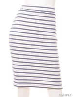 カットタイトスカート