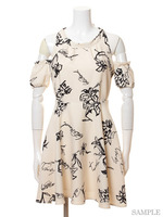 グラフィティーバックリボンワンピース