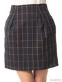 タック入りチェックスカート