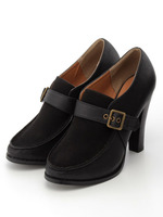 ローファーパンプス