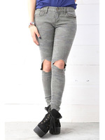 【中村アンさん着用】【La Leia】カモフラ柄ダメージパンツ