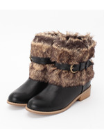 フェイクファーカバーつきエンジニアブーツ