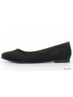 ポインテッドトゥフラットパンプス