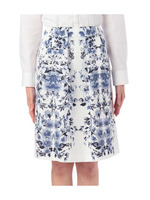 シンメトリーシャドーフラワースカート