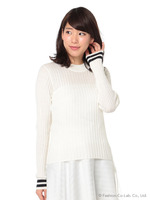 袖ラインプチハイネックプルオーバー