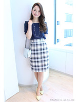 ベルト折り返しチェックスカート